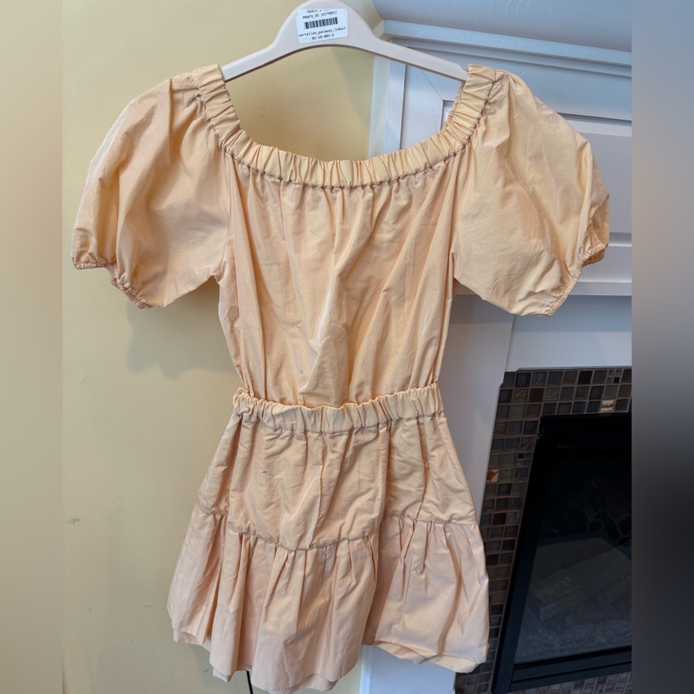 $350 Maje Off The Shoulder Pastel Peach Mini Dress Taffeta Sz XS - S - FR 36 EUC